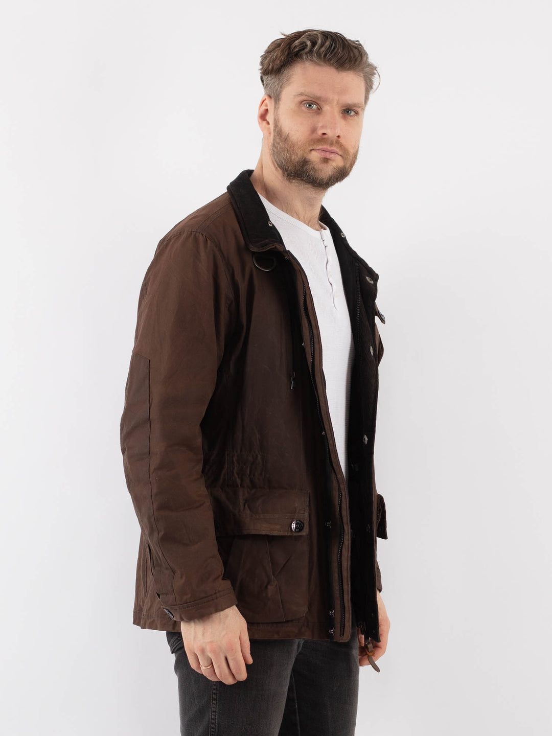 Vintage 00's Men Waxed Canvas Jacket in BrownZ916