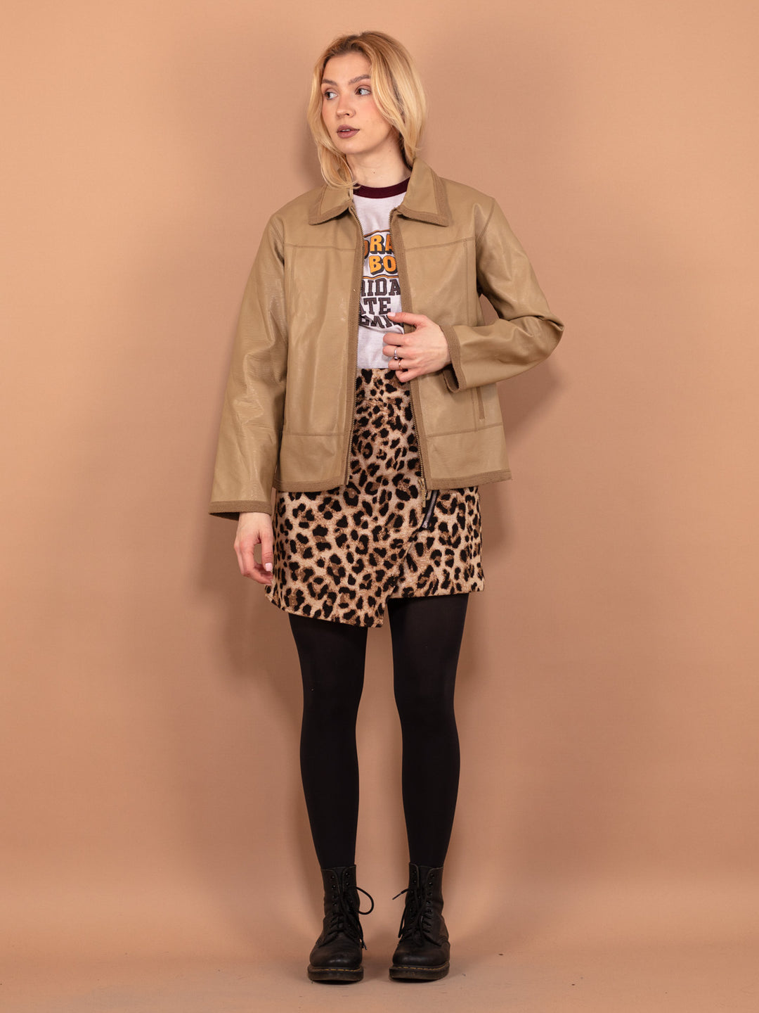 Vintage 00's Women Faux Leather Sherpa Jacket in Beige - NorthernGrip