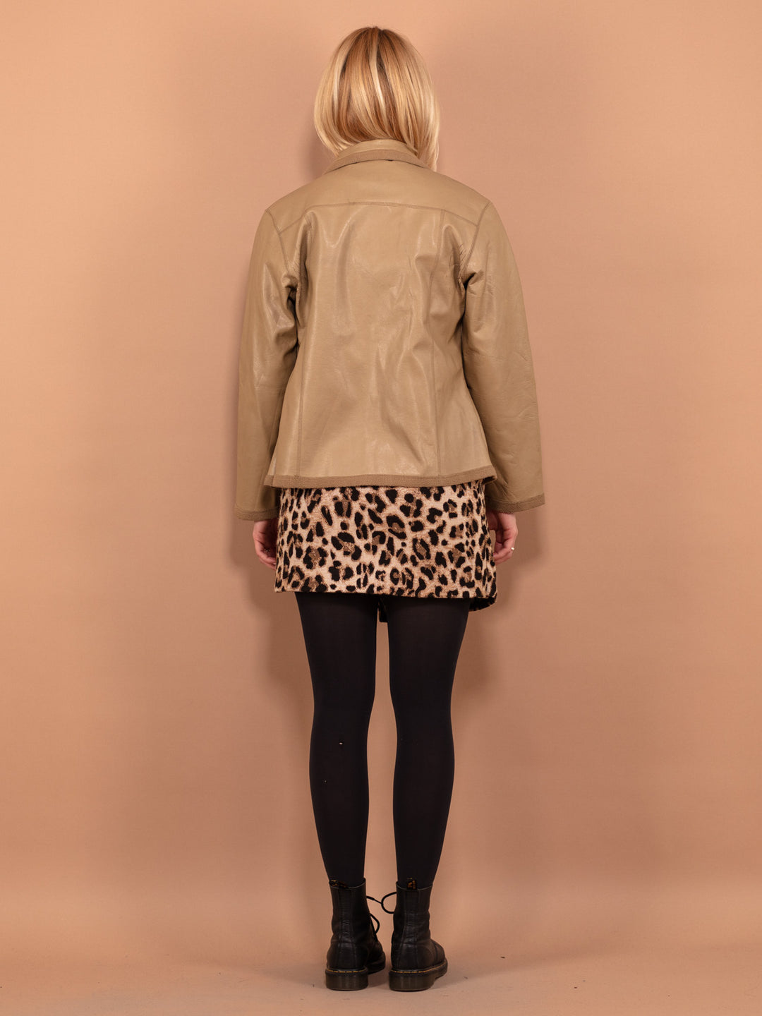 Vintage 00's Women Faux Leather Sherpa Jacket in Beige - NorthernGrip