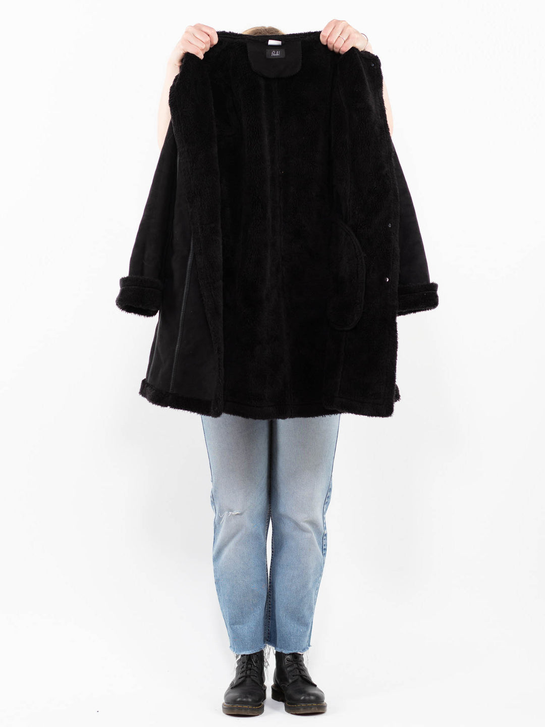 Vintage 00's Women Faux Sheepskin Coat in BlackA0251