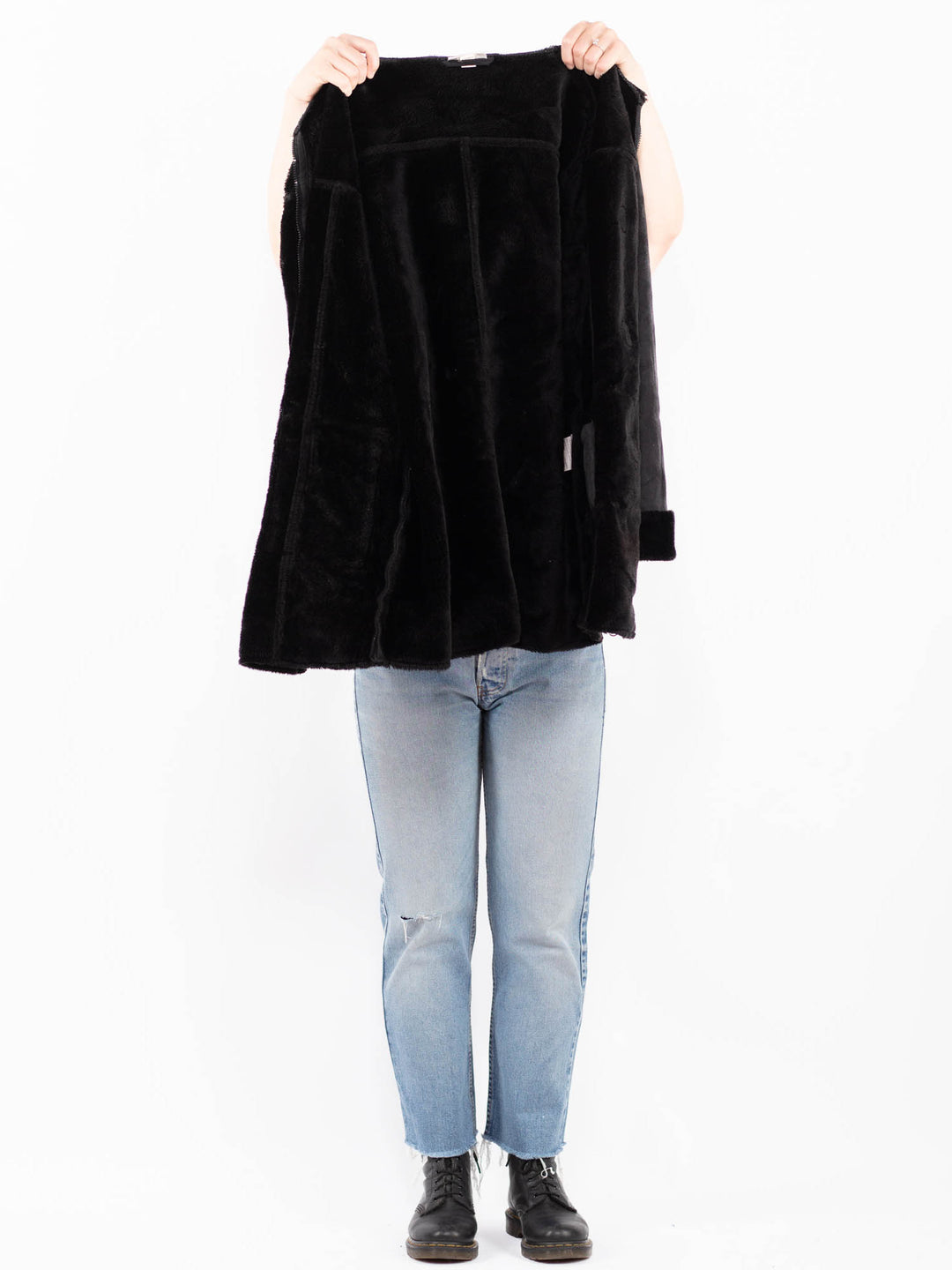 Vintage 00's Women Faux Sheepskin Coat in BlackA0525