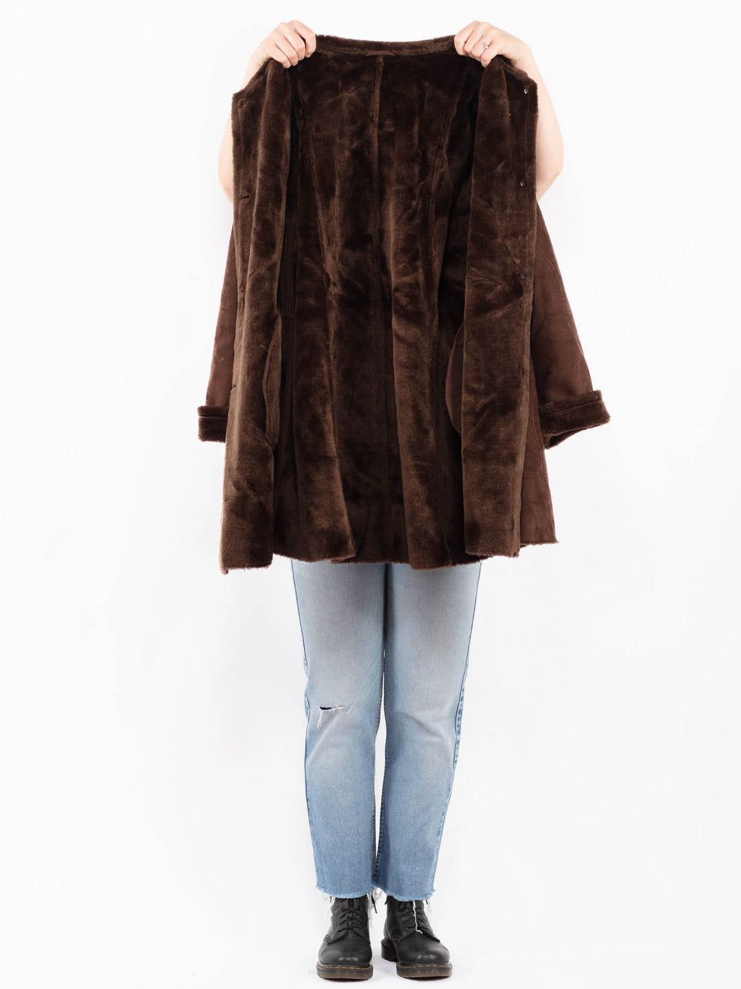 Vintage 00's Women Faux Sheepskin Coat in BrownA0548