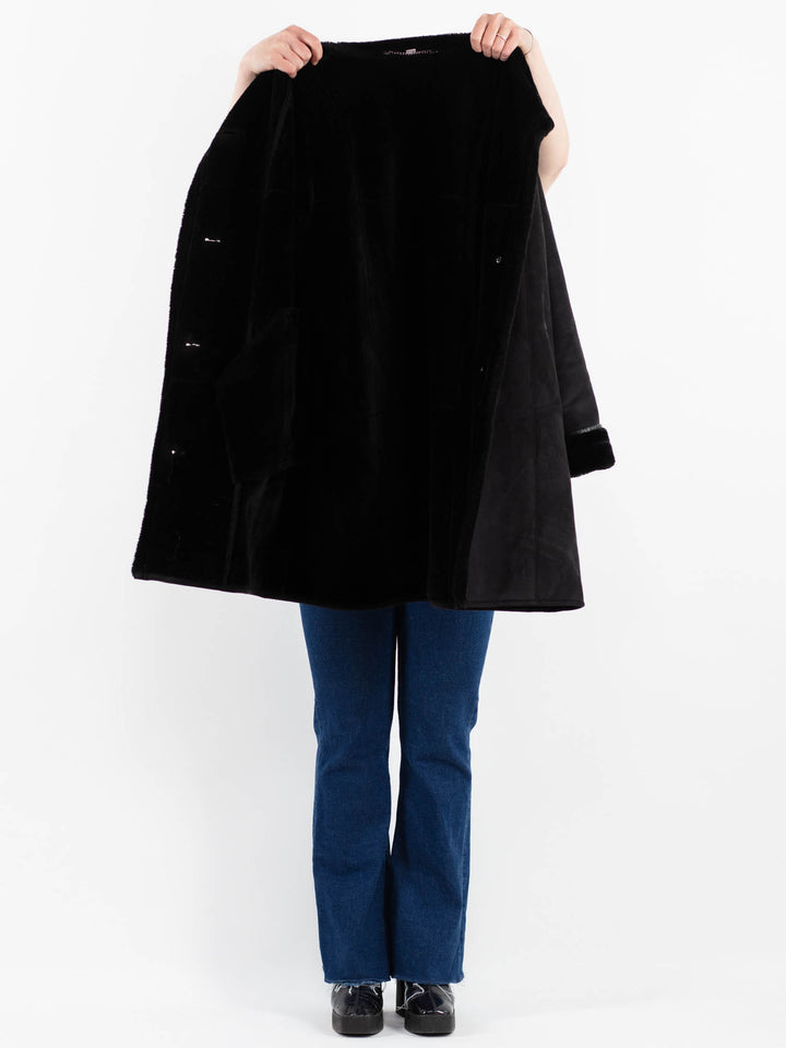 Vintage 00's Women Faux Sheepskin Coat in BlackV9904