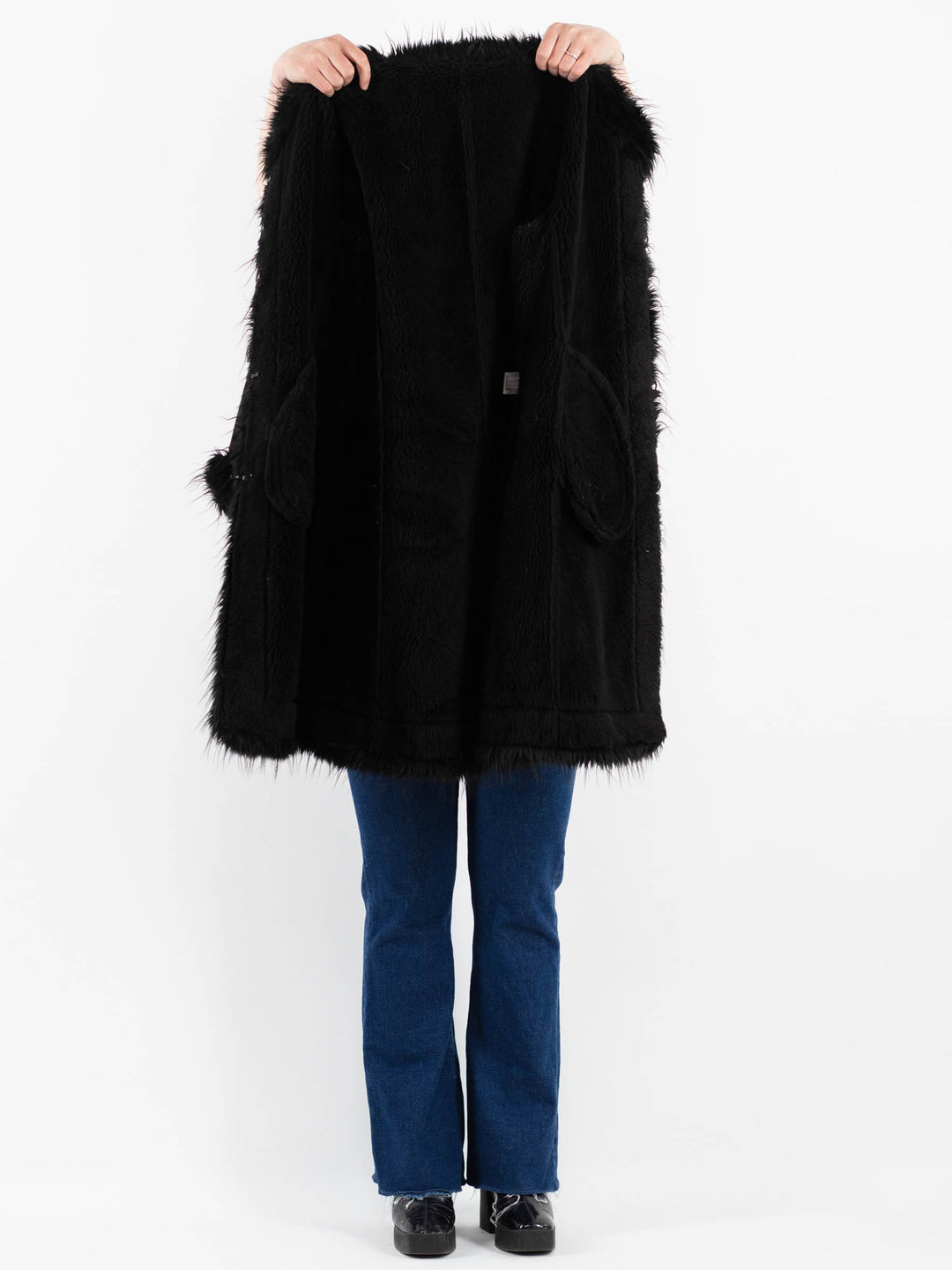 Vintage 00's Women Faux Sheepskin in BlackV9909