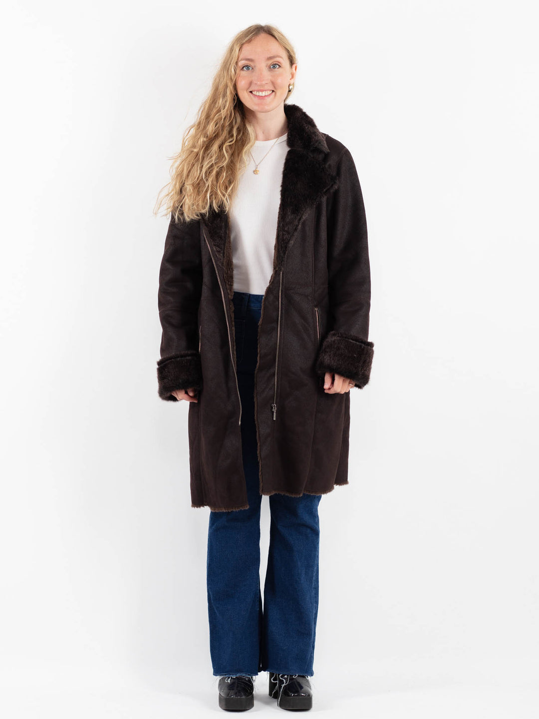 Vintage 00's Women Faux Sheepskin Coat in BrownV9919