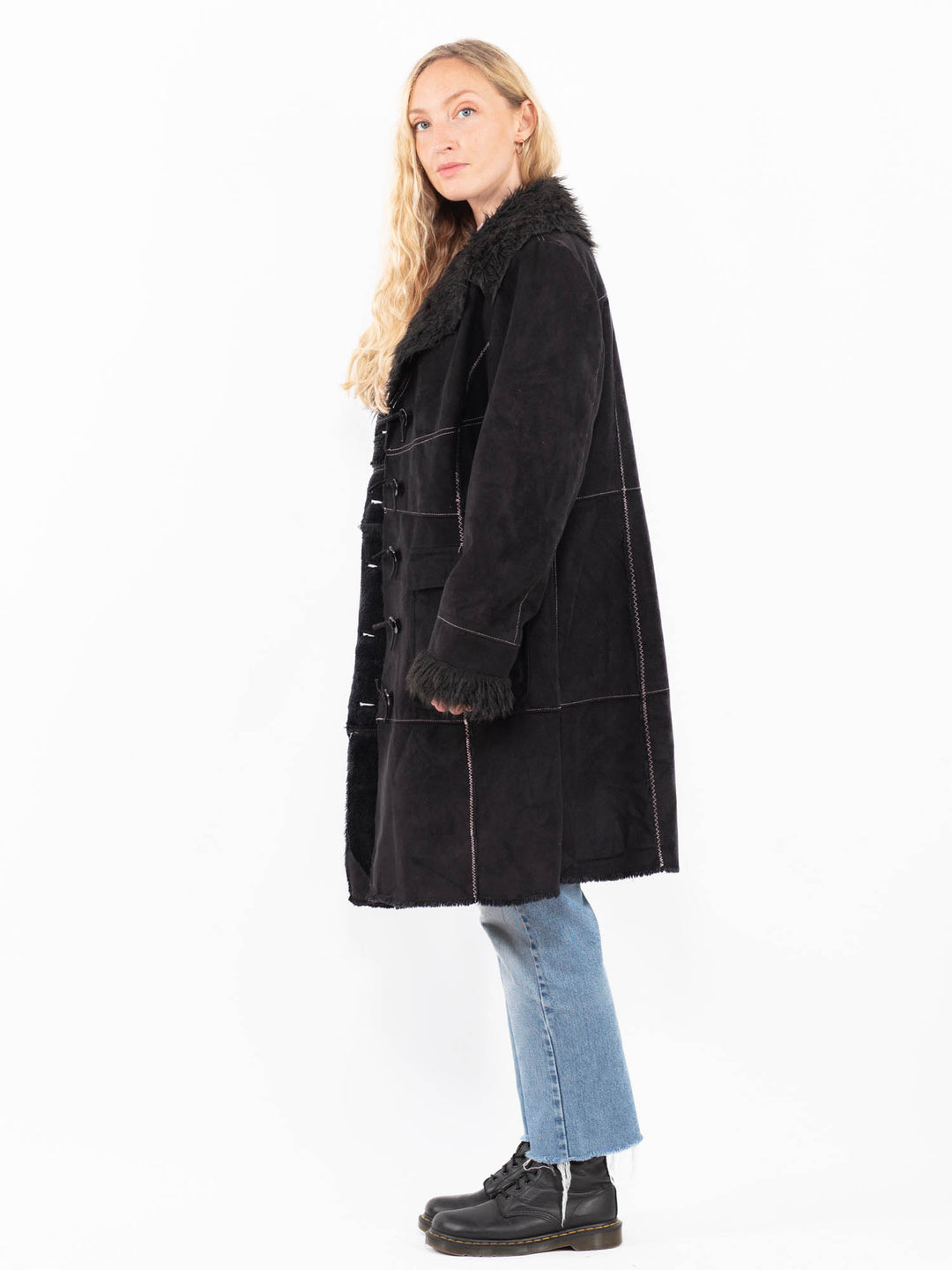Vintage 00's Women Faux Sheepskin Coat in BlackA0569