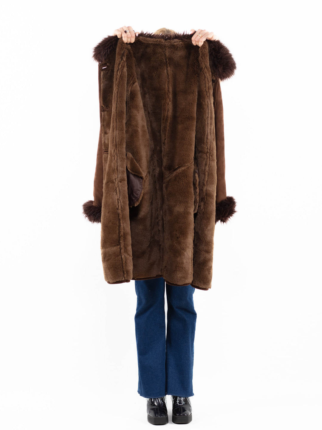 Vintage 00's Women Faux Sheepskin Coat in BrownA0120