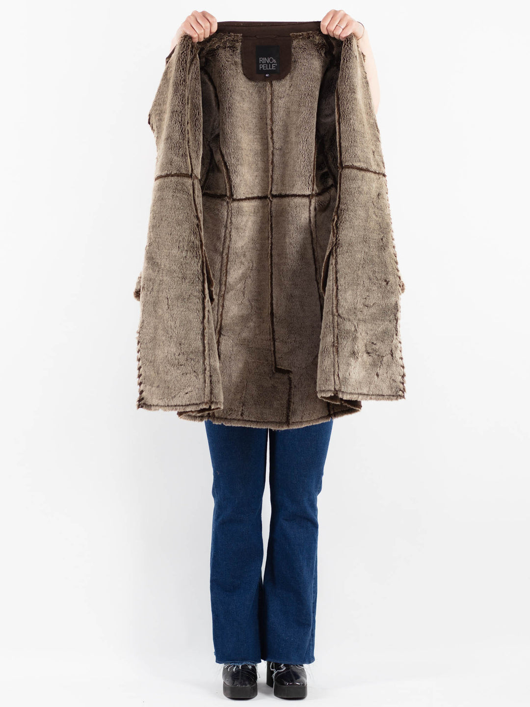 Vintage 00's Women Faux Sheepskin Coat in BrownV9932