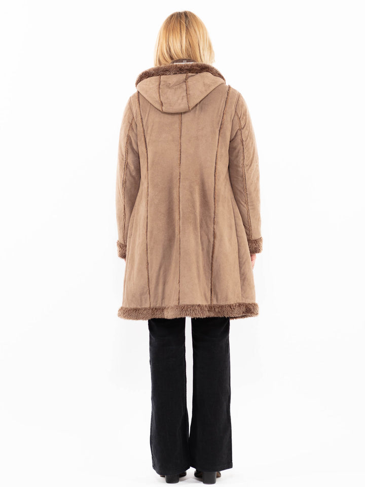 Vintage 00's Women Faux Sheepskin Coat in BeigeA0229