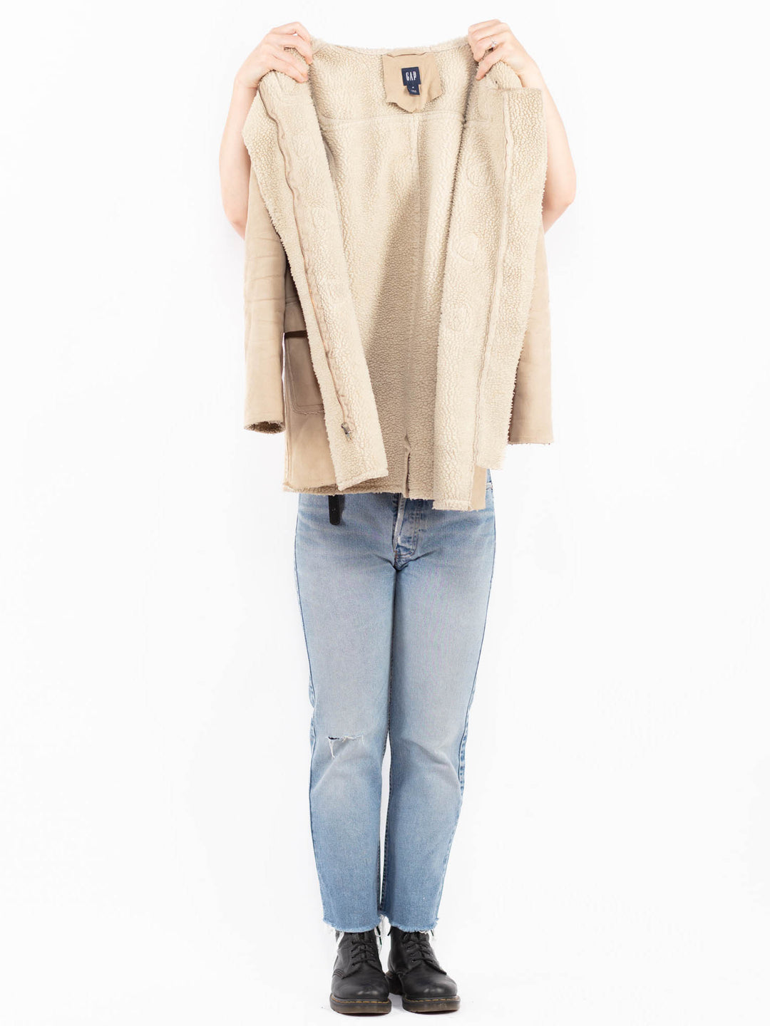 Vintage 00's Women Faux Sheepskin Coat in BeigeA0585