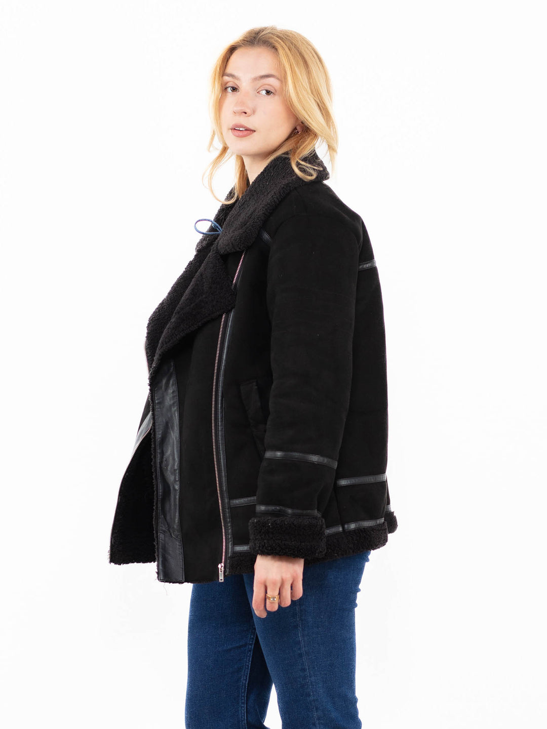 Vintage 00's Women Faux Sheepskin Jacket in BlackA0045