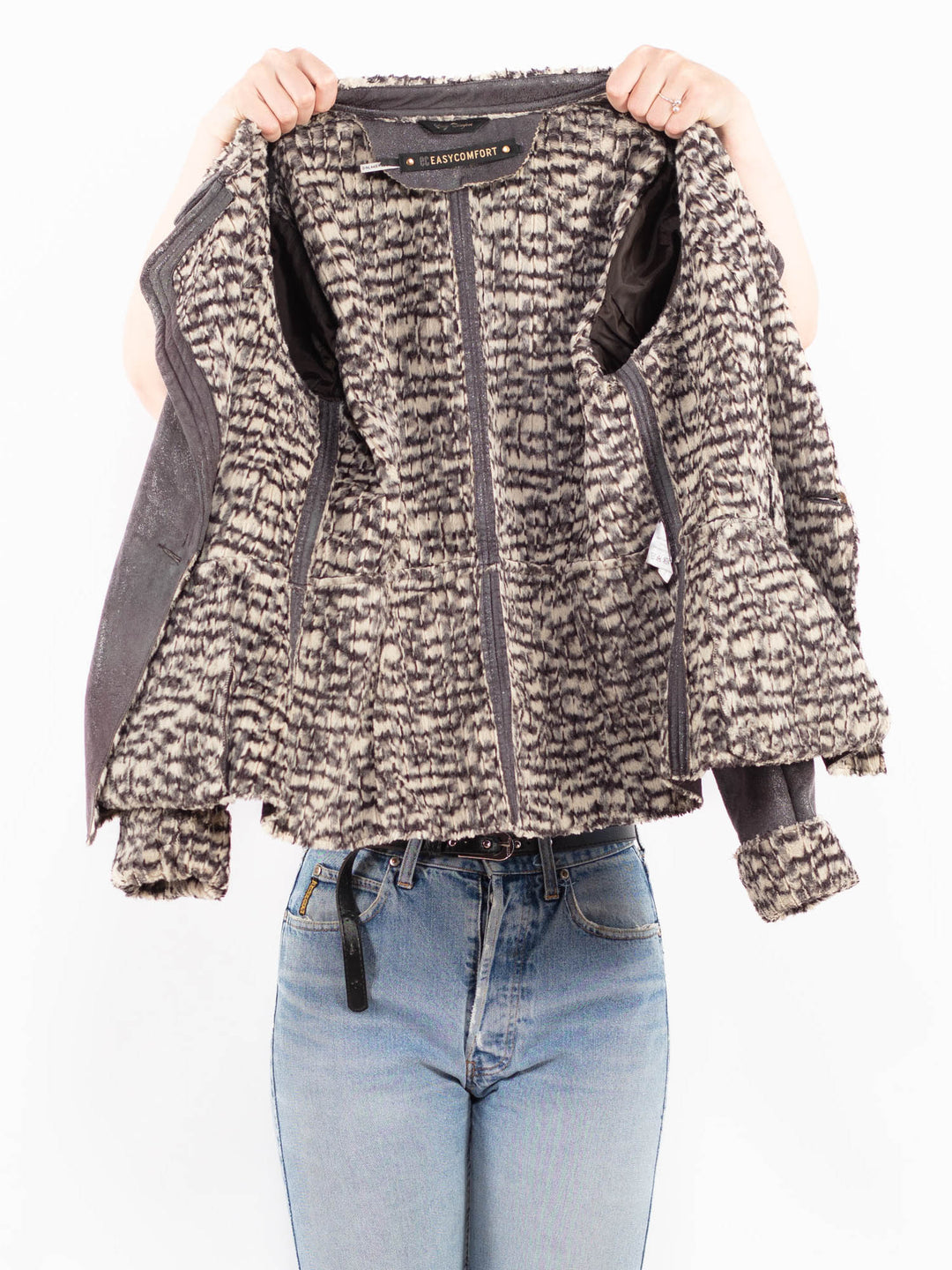 Vintage 00's Women Faux Sheepskin Jacket in GrayA0553