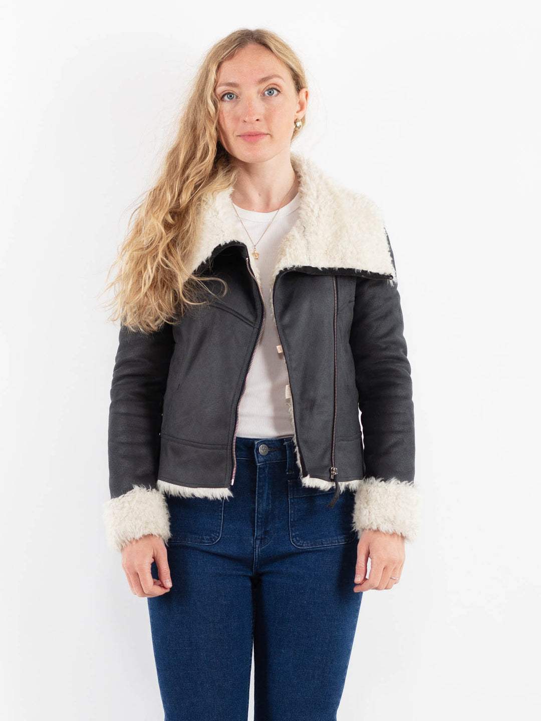 Vintage 00's Women Faux Sheepskin Jacket in GrayV9933