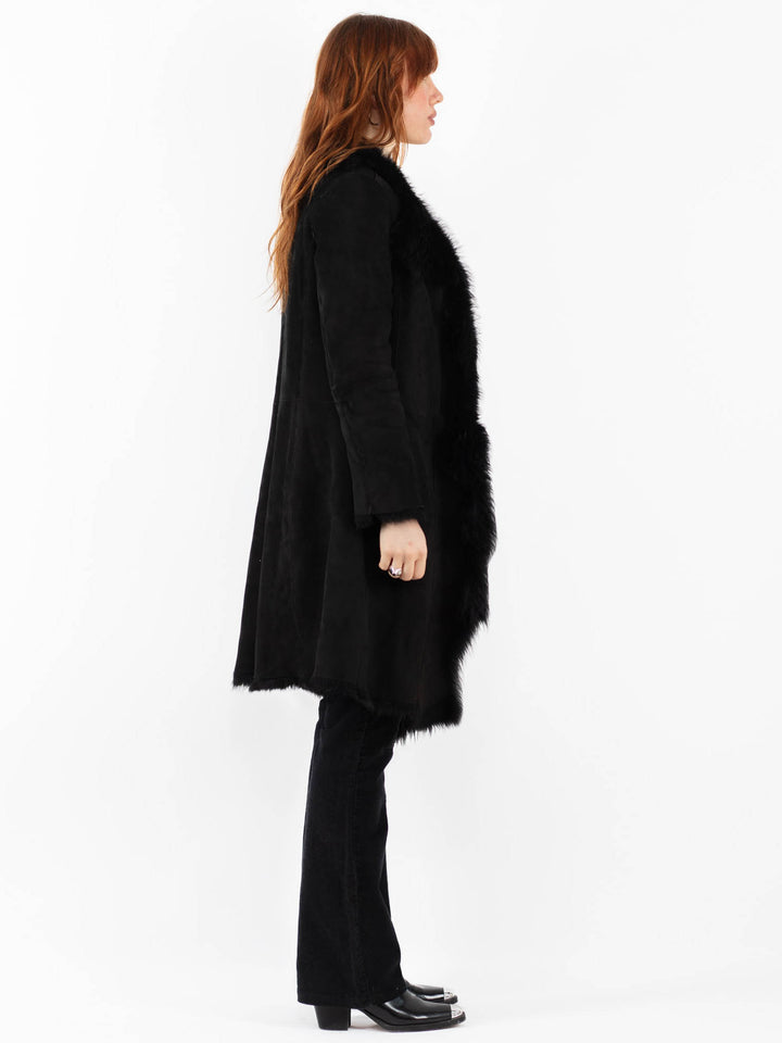 Vintage 00's Women Sheepskin in BlackV9742