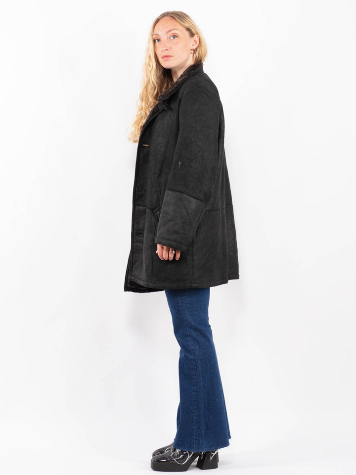 Vintage 00's Women Sheepskin Coat in BlackA0349