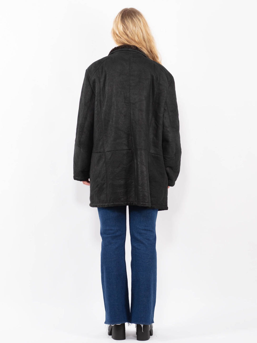 Vintage 00's Women Sheepskin Coat in BlackA0349