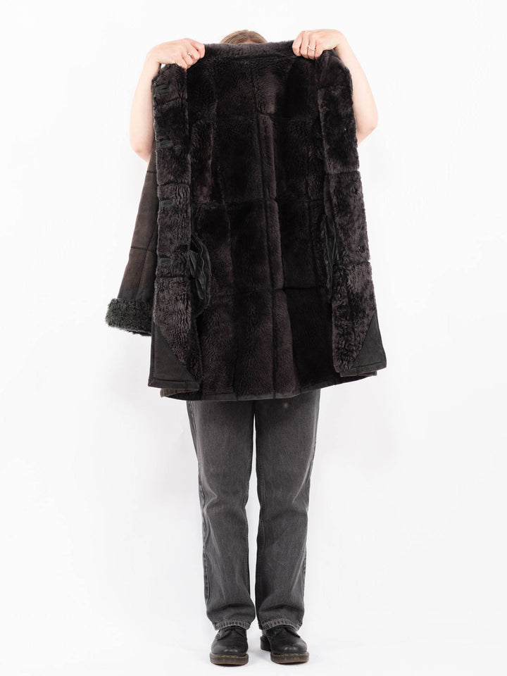 Vintage 00's Women Sheepskin Coat in BlackA0620
