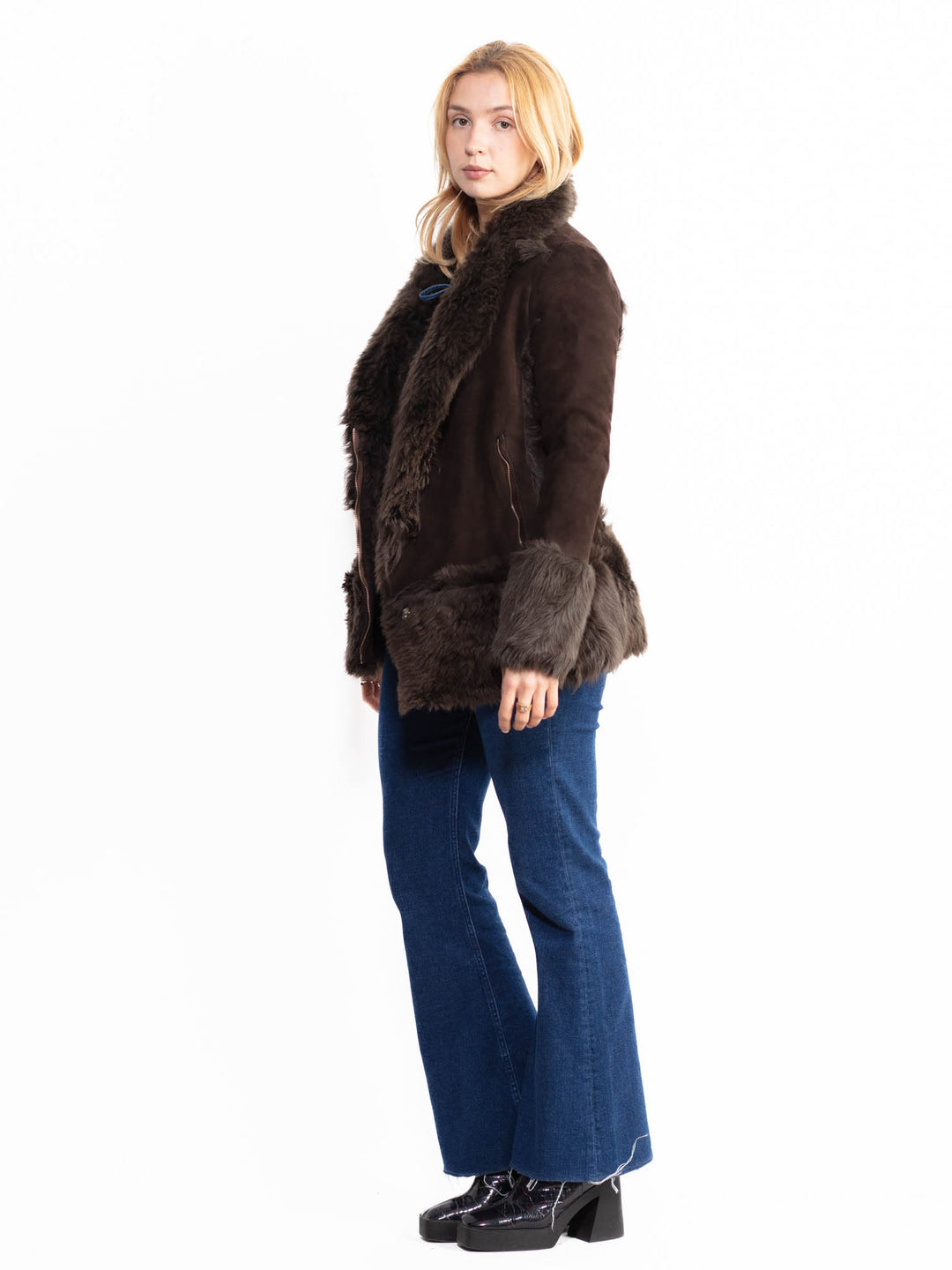 Vintage 00's Women Sheepskin Shearling Coat in BrownA0127