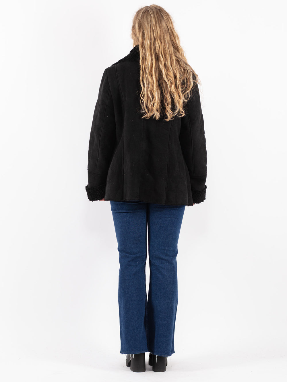 Vintage 00's Women Sherpa Jacket in Black