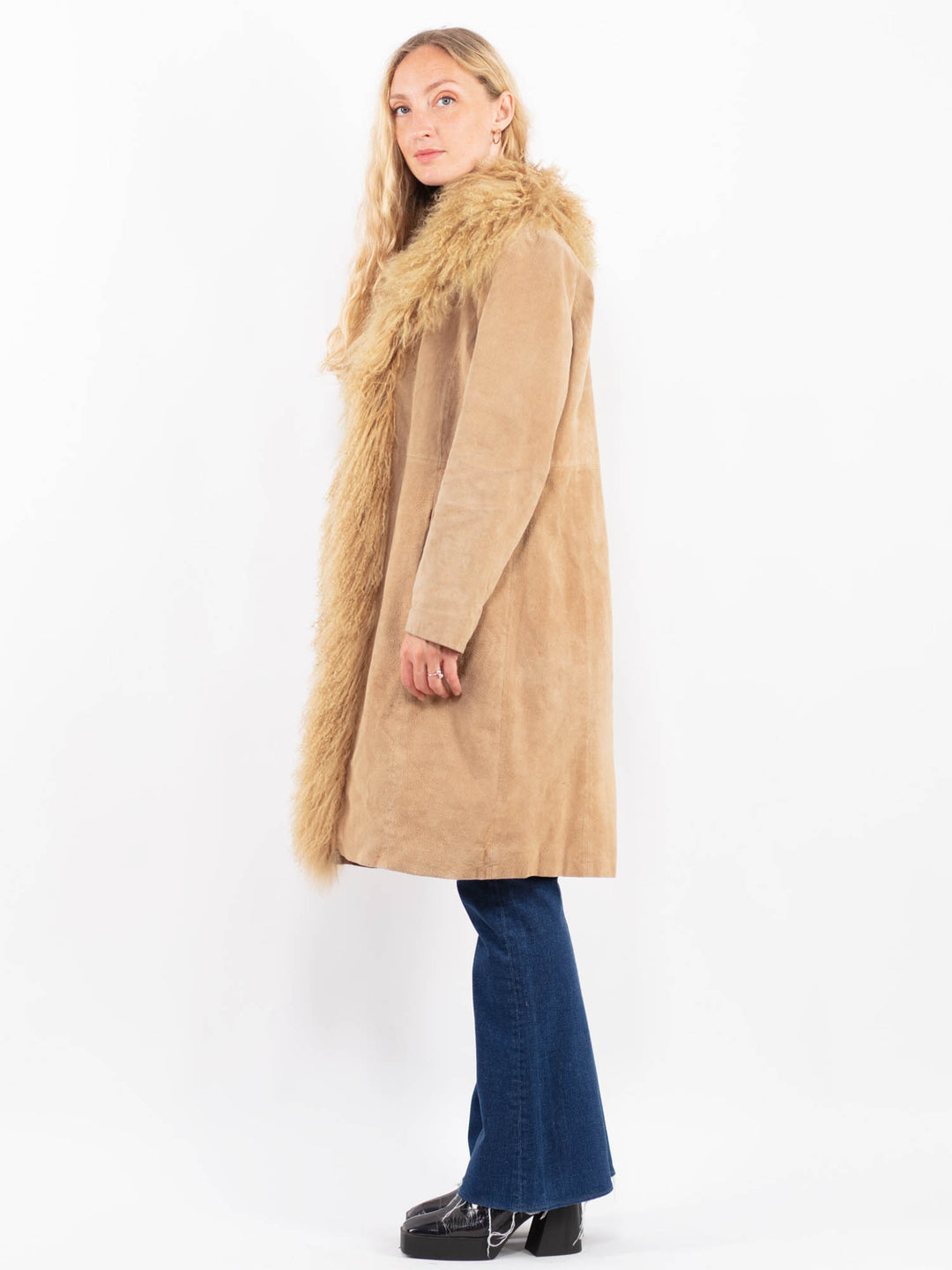 Vintage 00's Women Suede Coat in BeigeA0429