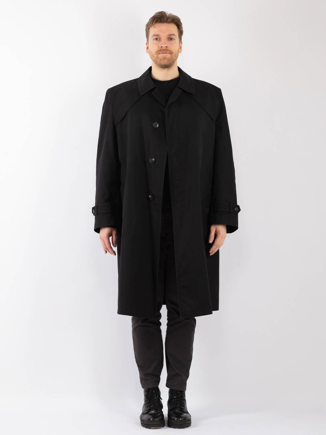 Vintage 70's Men Trench Coat in BlackZ1242