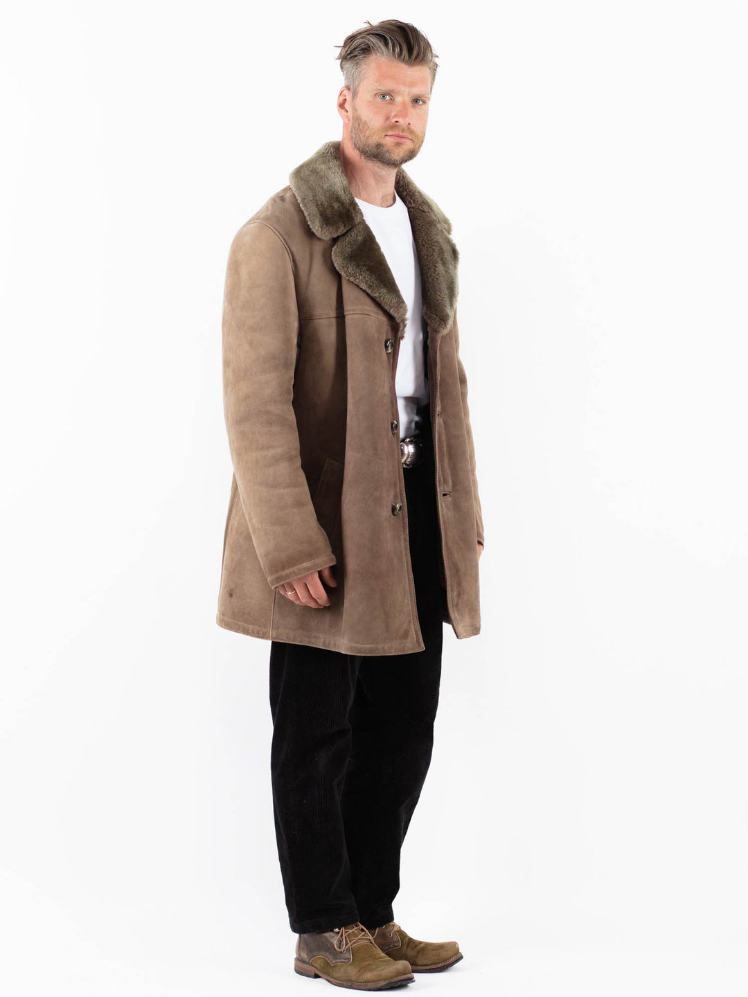 Vintage 70's Men Sheepskin Coat in BrownZ1827