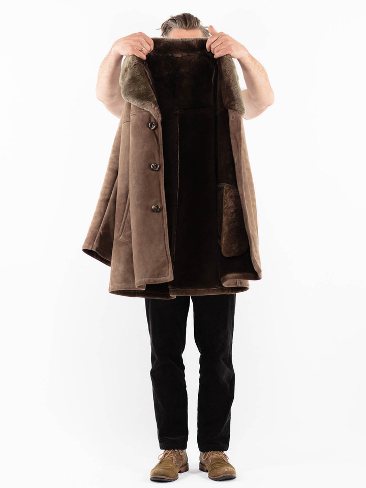 Vintage 70's Men Sheepskin Coat in BrownZ1827