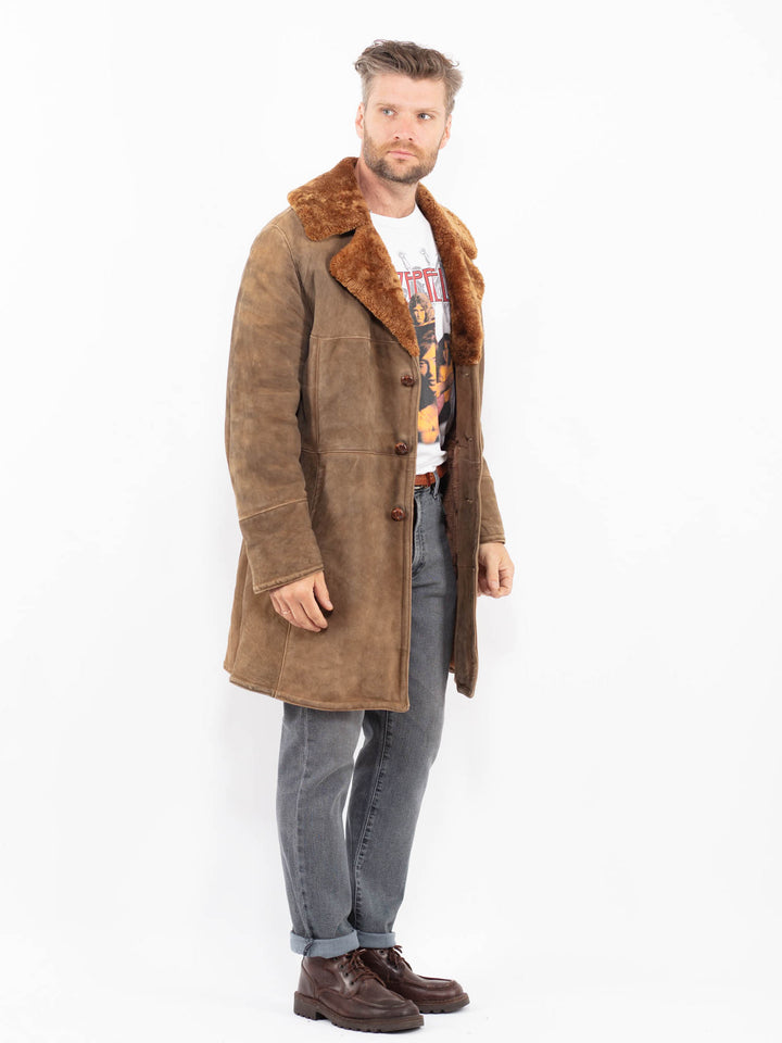 Vintage 70's Men Sheepskin Coat in BrownZ2276
