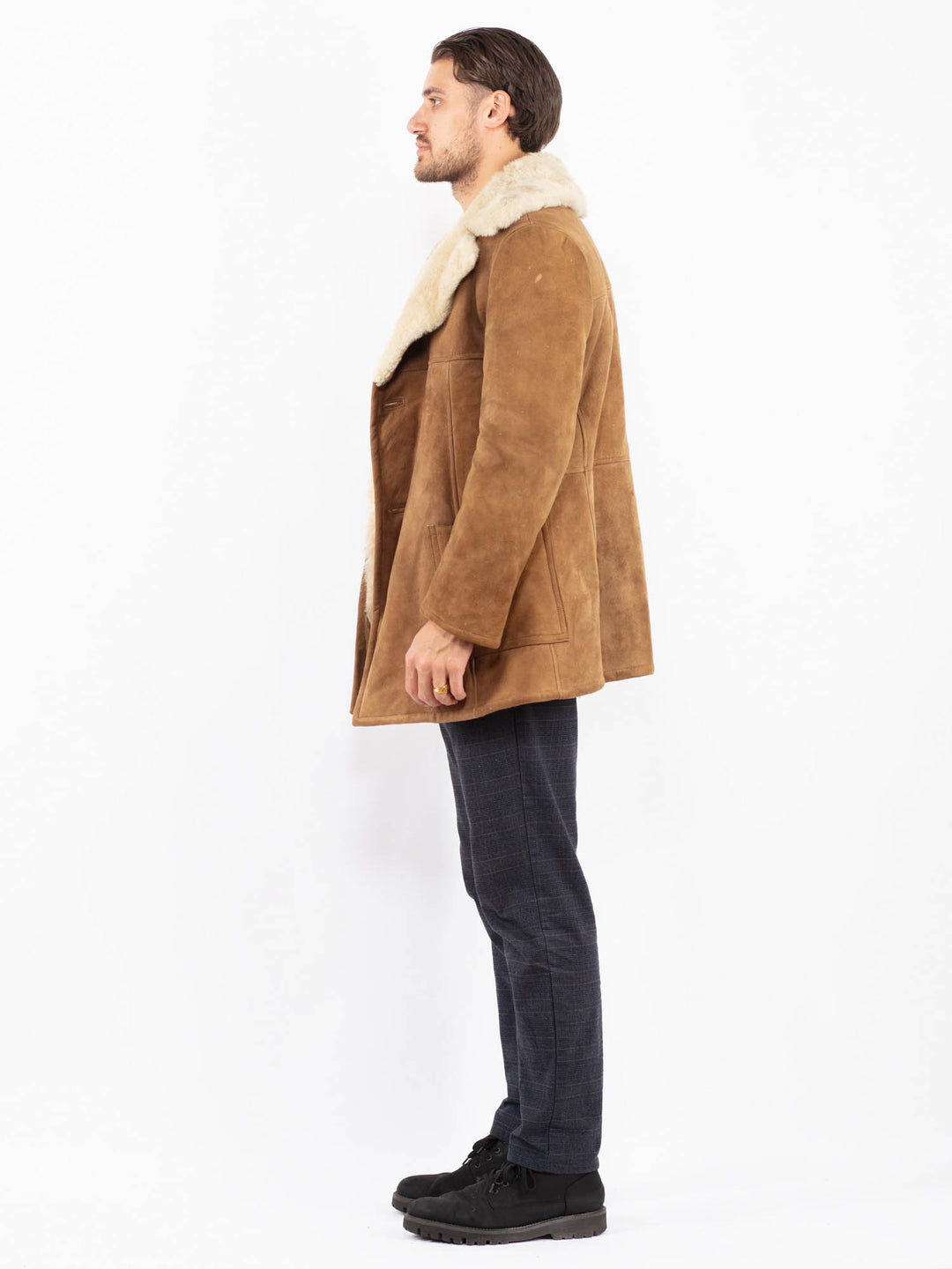 Vintage 70's Men Sheepskin Coat in BrownZ2378