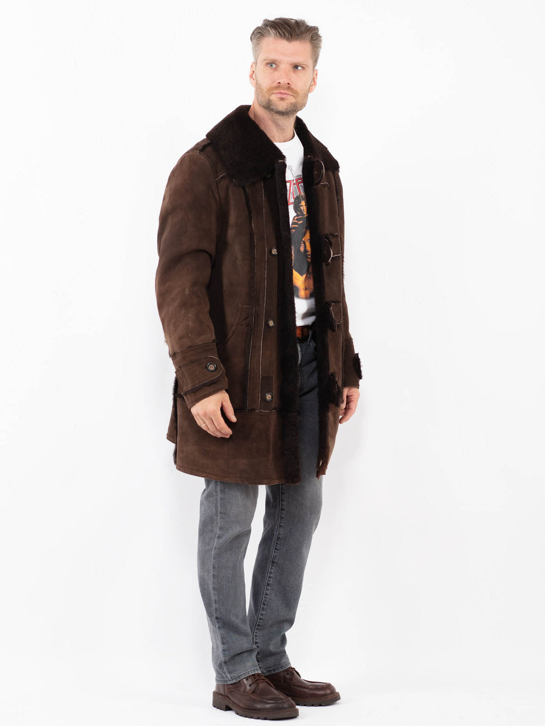 Vintage 70's Men Sheepskin Coat in BrownZ2073