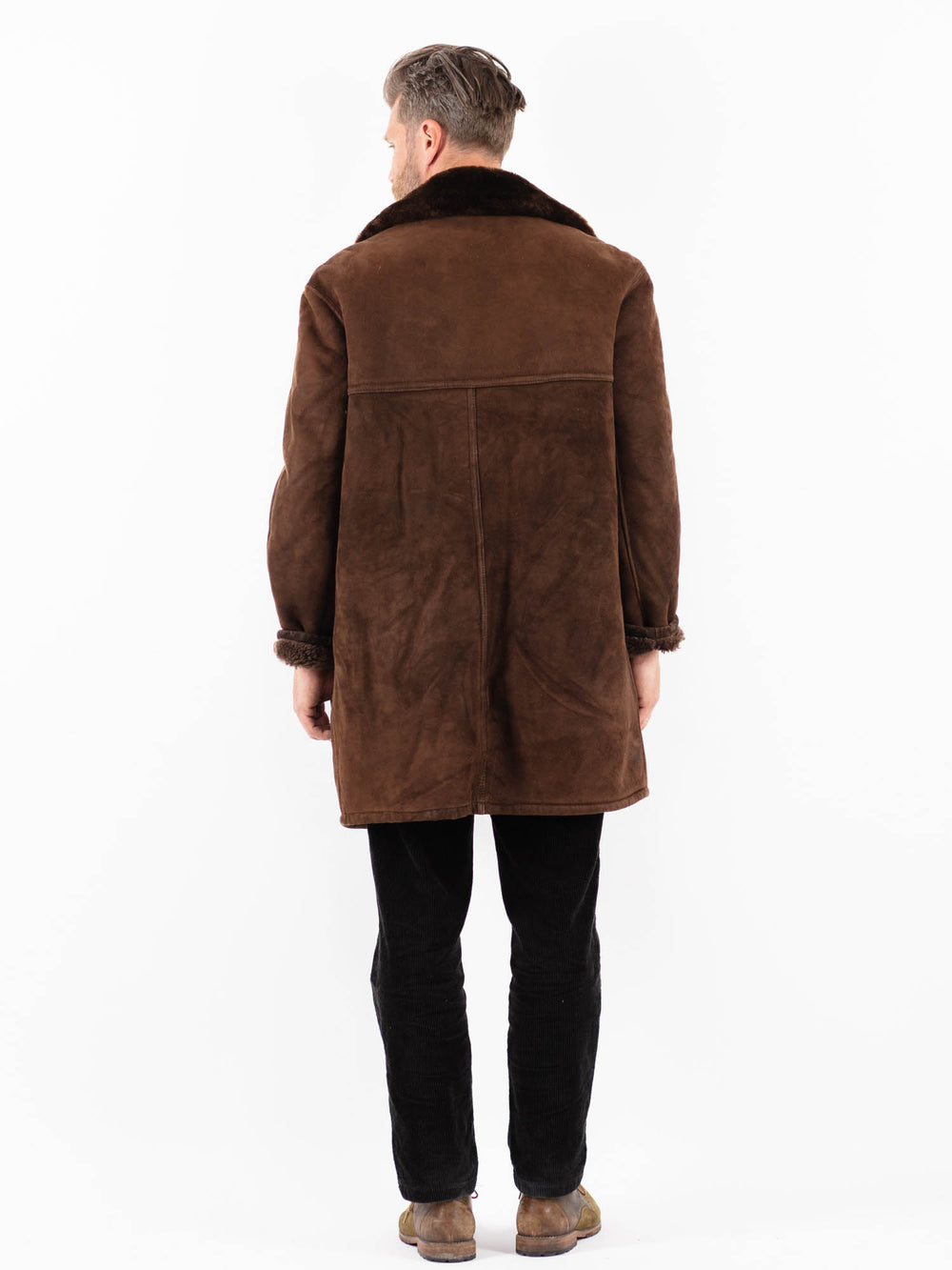 Vintage 70's Men Sheepskin Coat in BrownZ1859