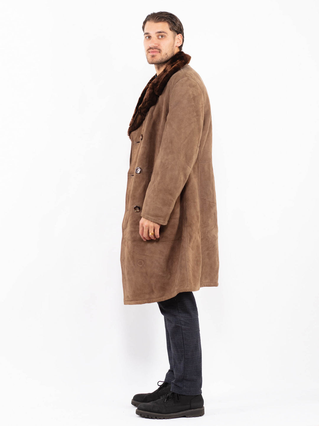 Vintage 70's Men Sheepskin Coat in BrownZ2401