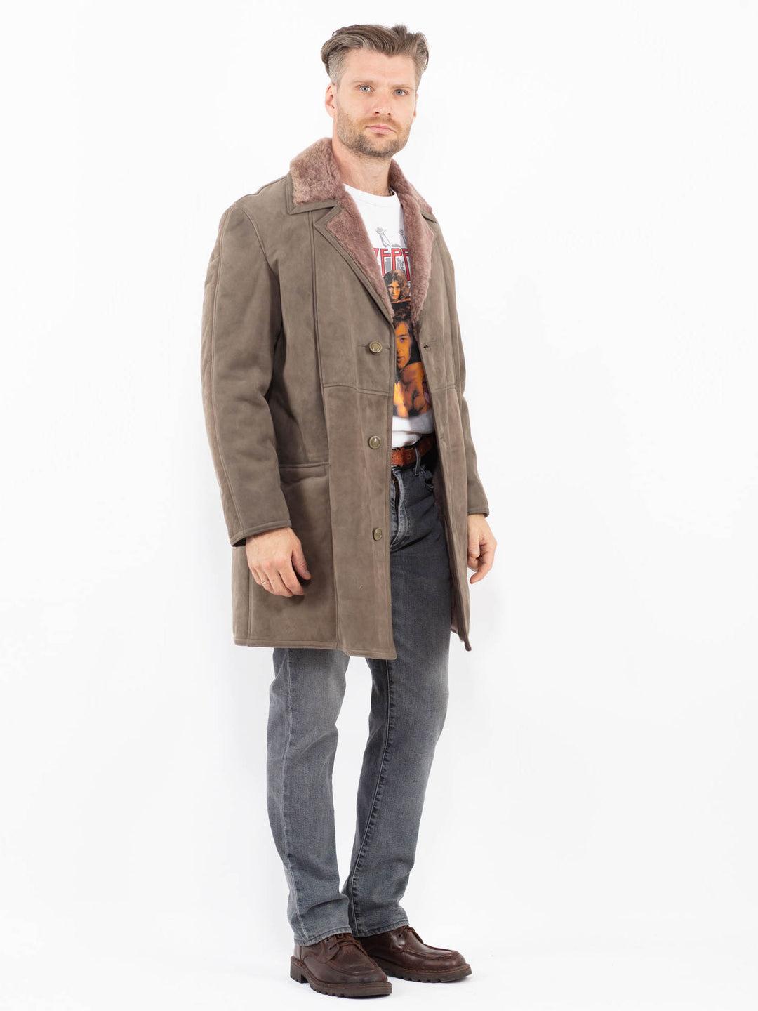 Vintage 70's Men Sheepskin Coat in BeigeZ2103