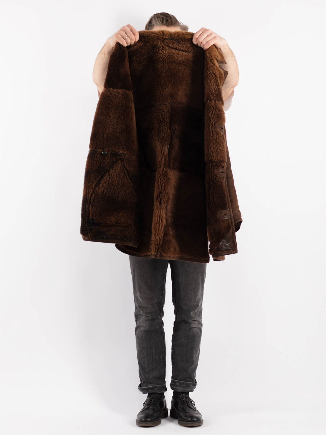 Vintage 70's Men Sheepskin Coat in BrownZ466