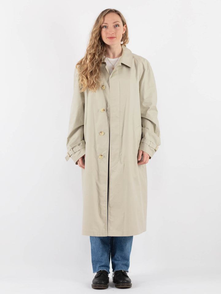 Vintage 70's Women Mac Coat in BeigeV9360