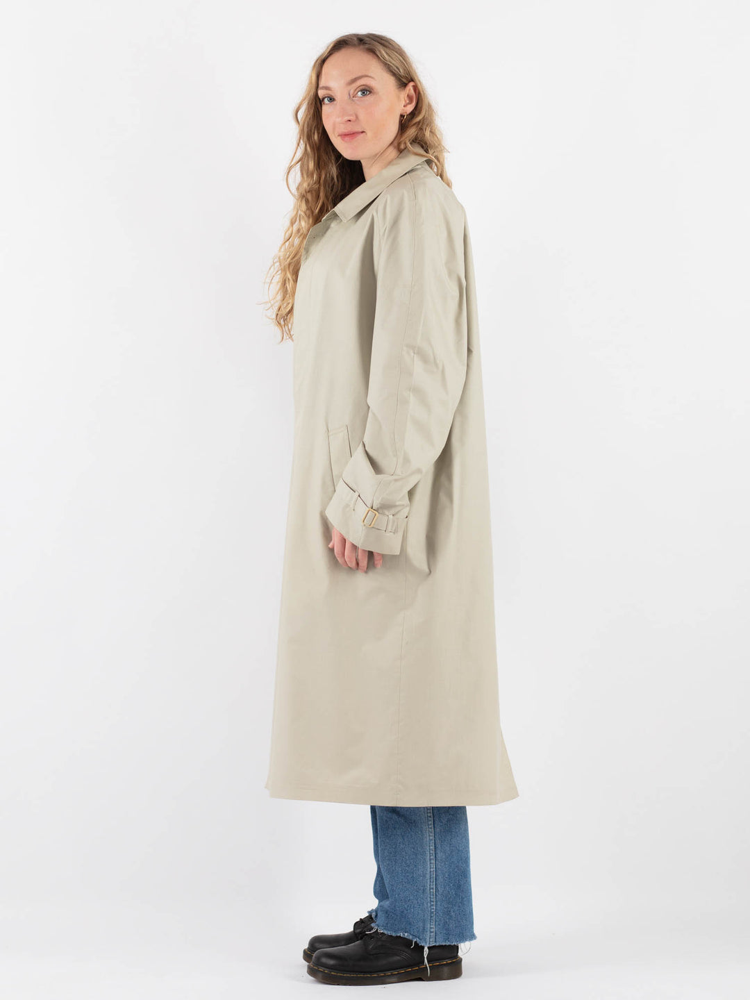 Vintage 70's Women Mac Coat in BeigeV9360