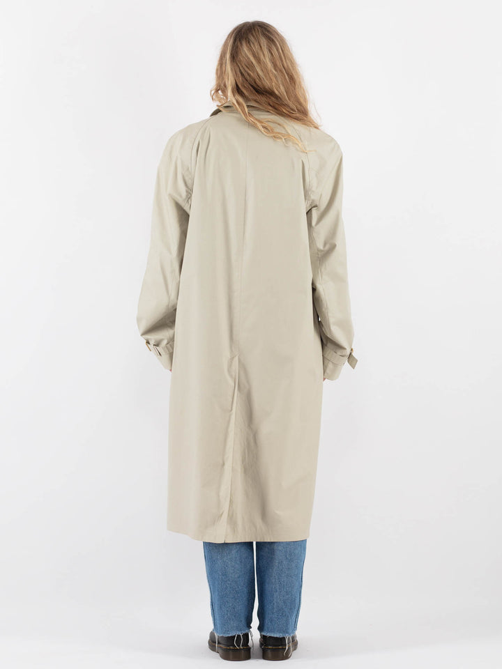 Vintage 70's Women Mac Coat in BeigeV9360