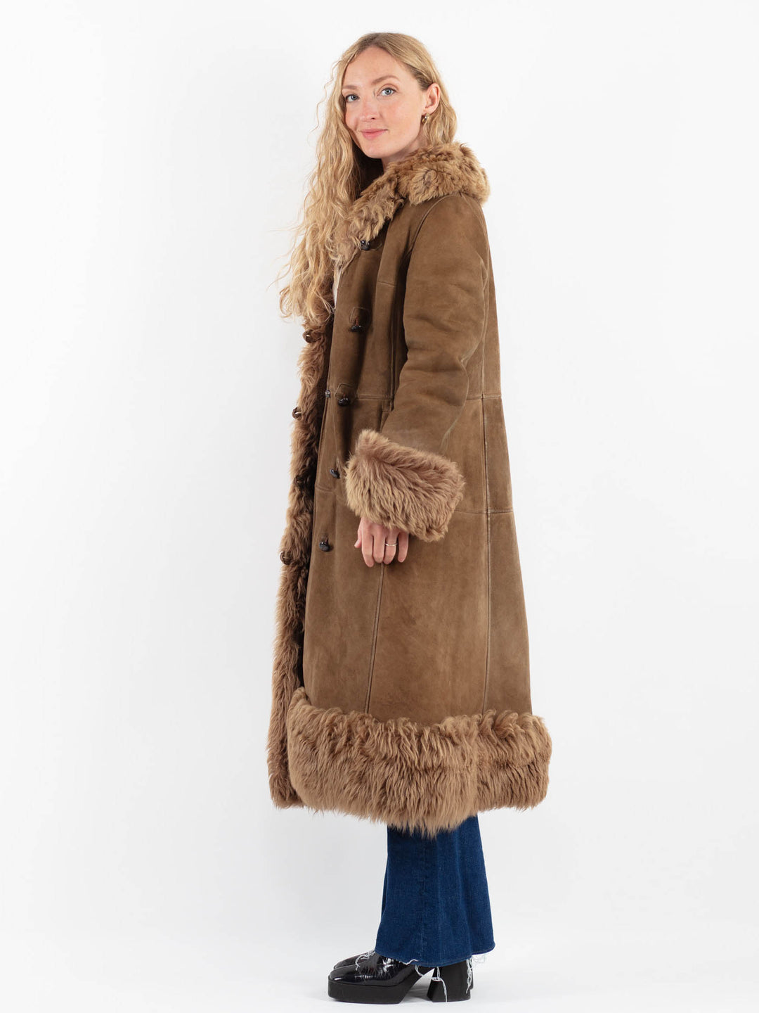 Vintage 70's Women Sheepskin Coat in BrownV9845