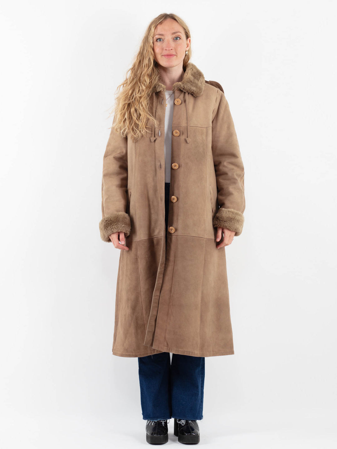 Vintage 70's Women Sheepskin Coat in BeigeV9849