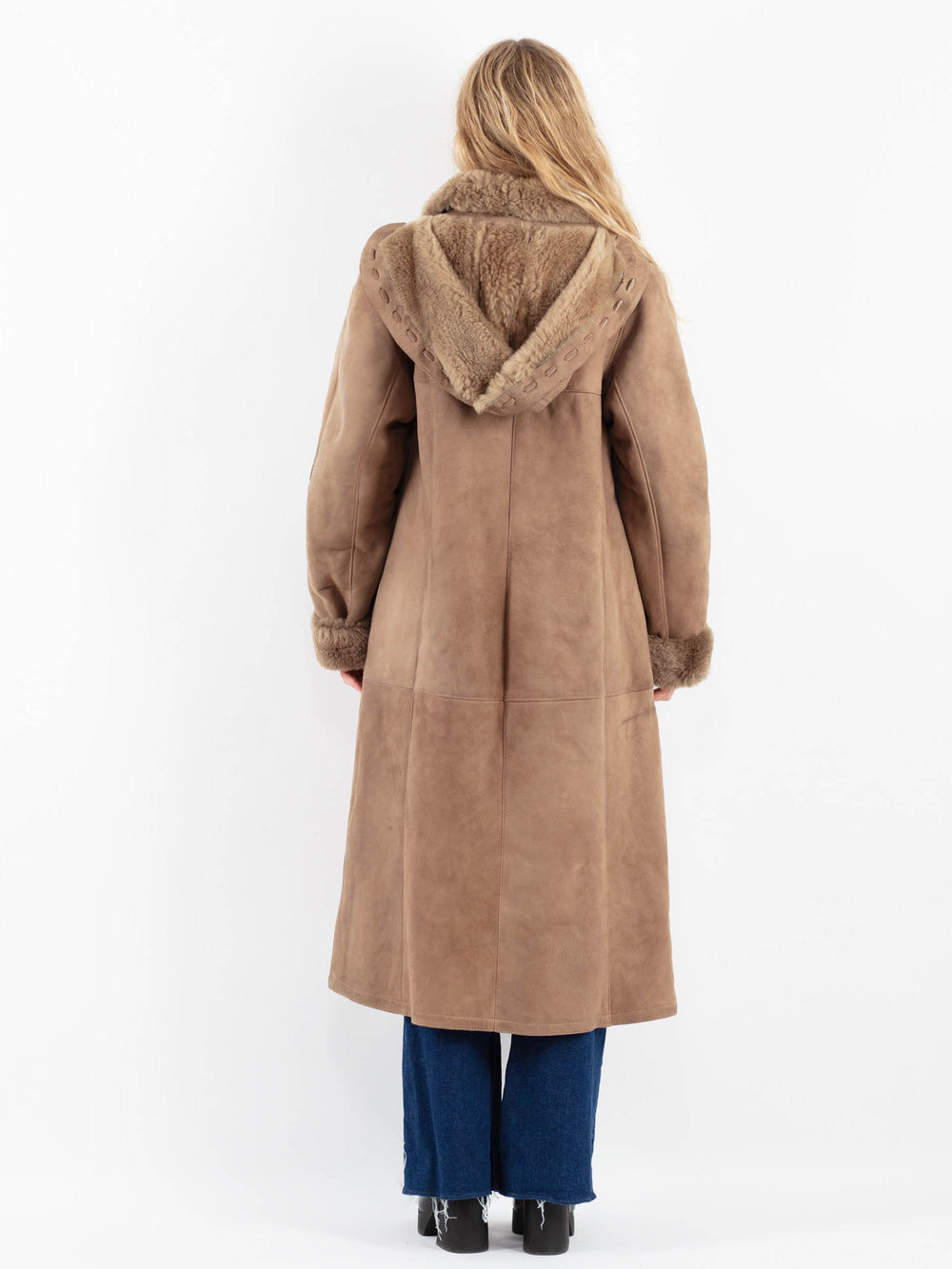 Vintage 70's Women Sheepskin Coat in BeigeV9849