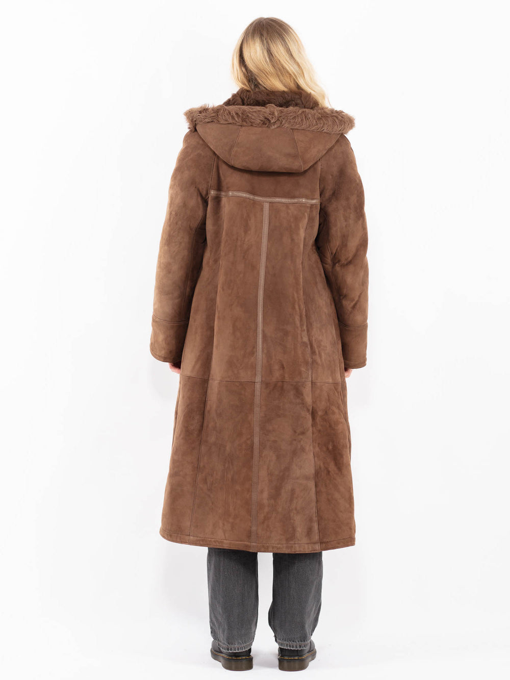 Vintage 70's Women Sheepskin Coat in BrownA0600