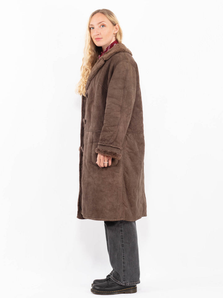 Vintage 70's Women Sheepskin Coat in BrownA0601