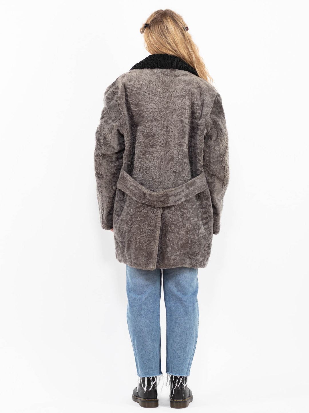Vintage 70's Women Sheepskin Coat in GrayA0263