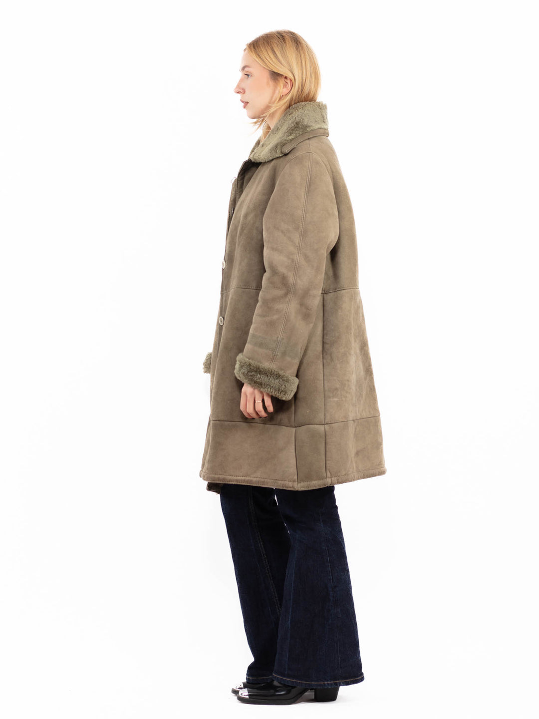 Vintage 70's Women Sheepskin Coat in Light Green