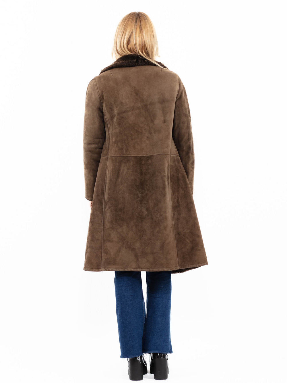 Vintage 70's Women Sheepskin Coat in BrownA0072