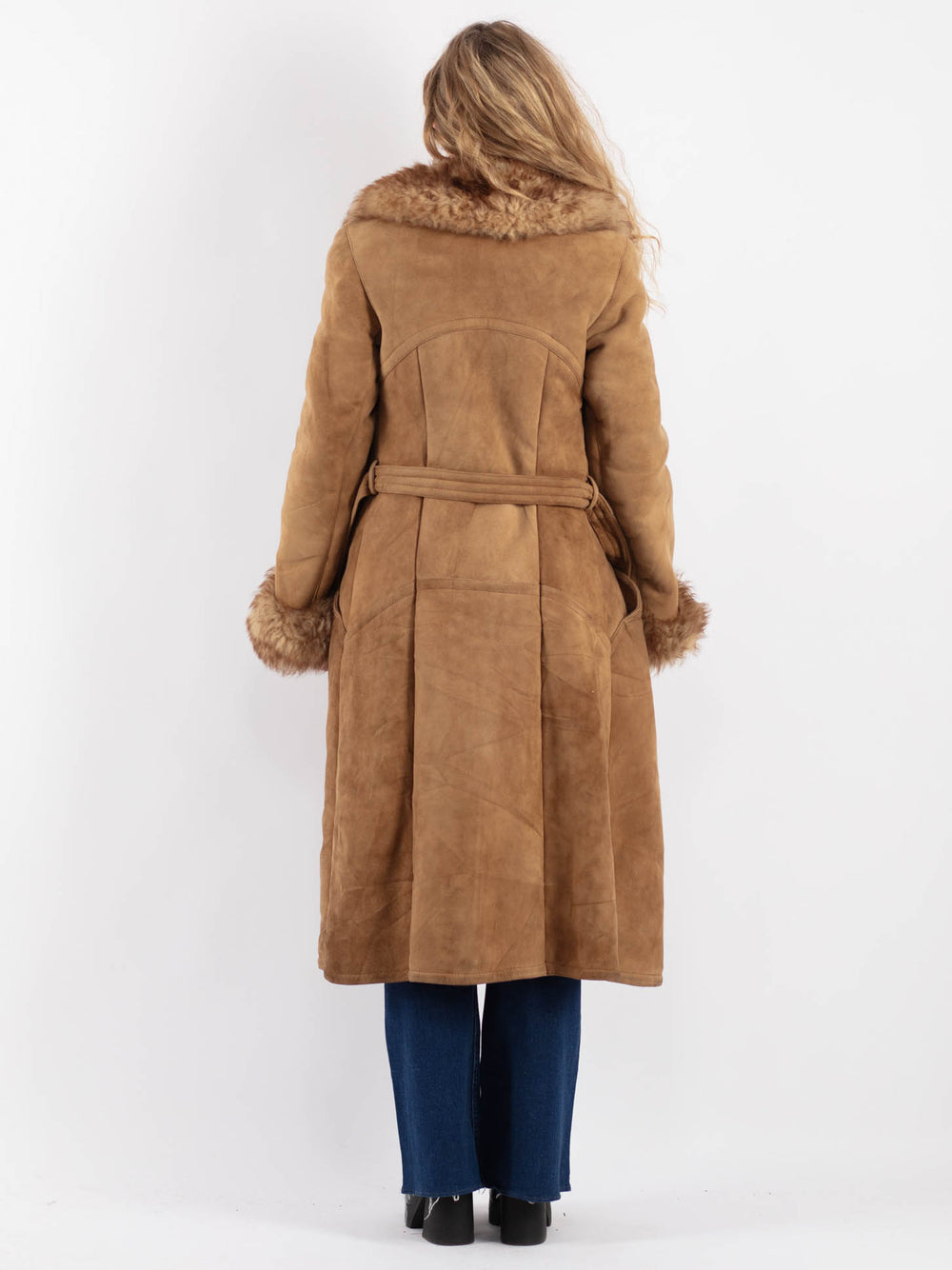 Vintage 70's Women Sheepskin Coat in BeigeV9156