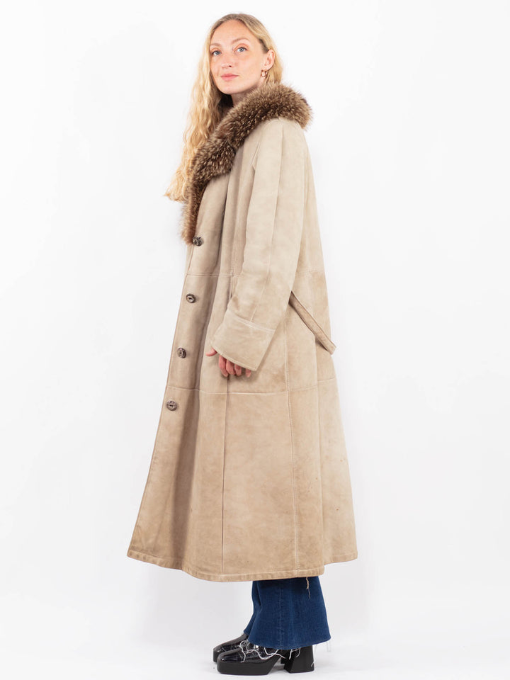 Vintage 70's Women Sheepskin Coat in BeigeA0390