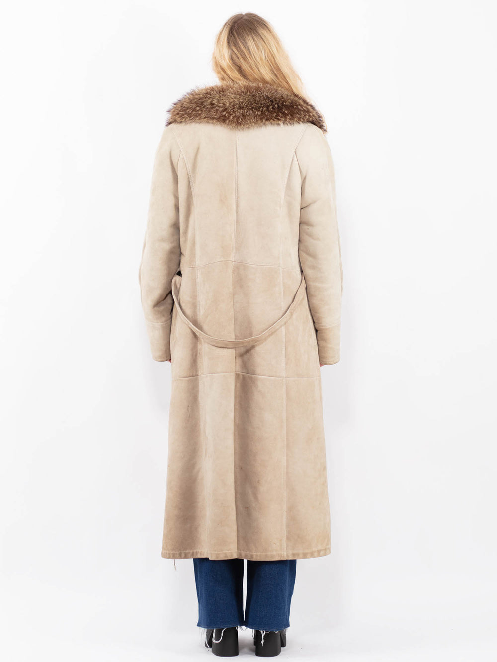 Vintage 70's Women Sheepskin Coat in BeigeA0390