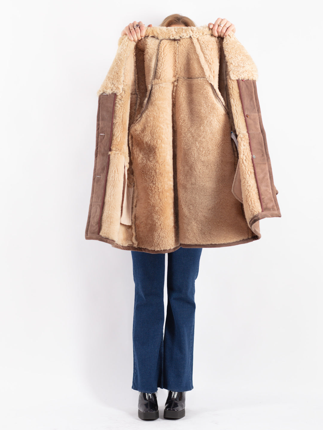 Vintage 70's Women Sheepskin Coat in Beige