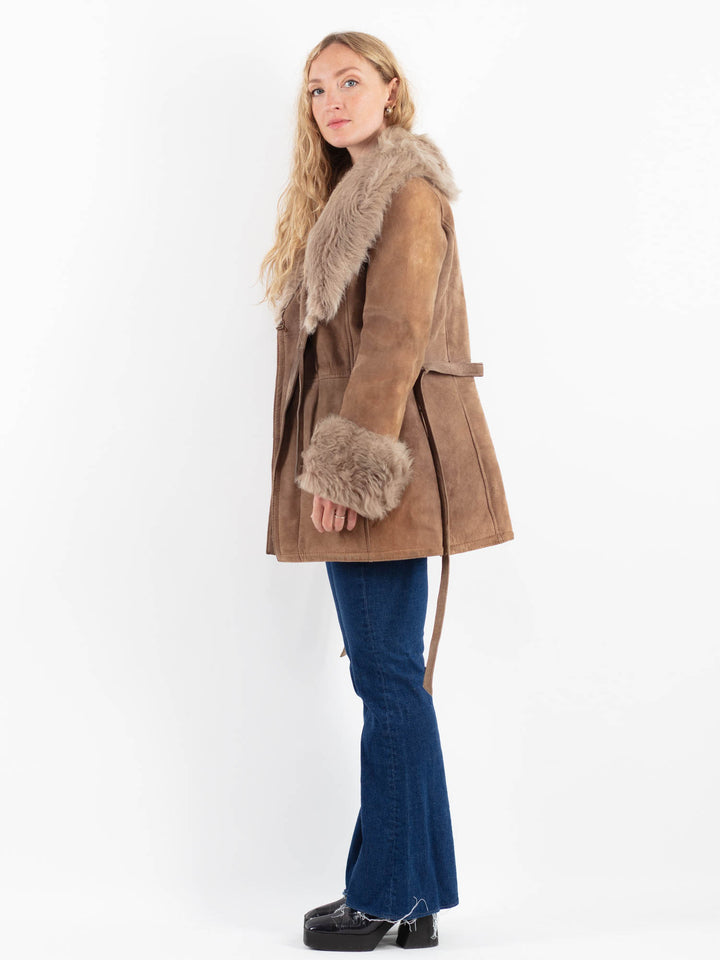 Vintage 70's Women Sheepskin Coat in BeigeV9902